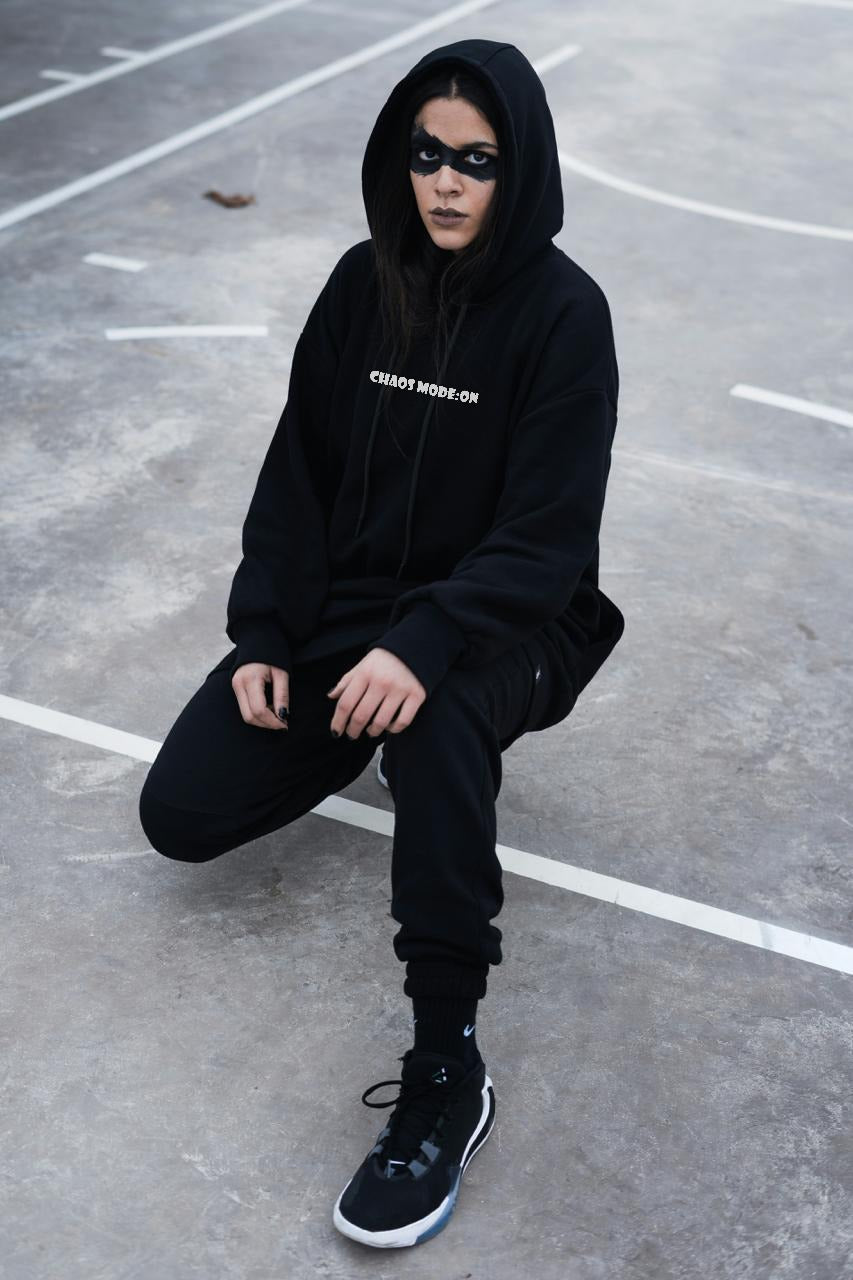 Unisex Streetwear Oversized Black Hoodie — 400 GSM